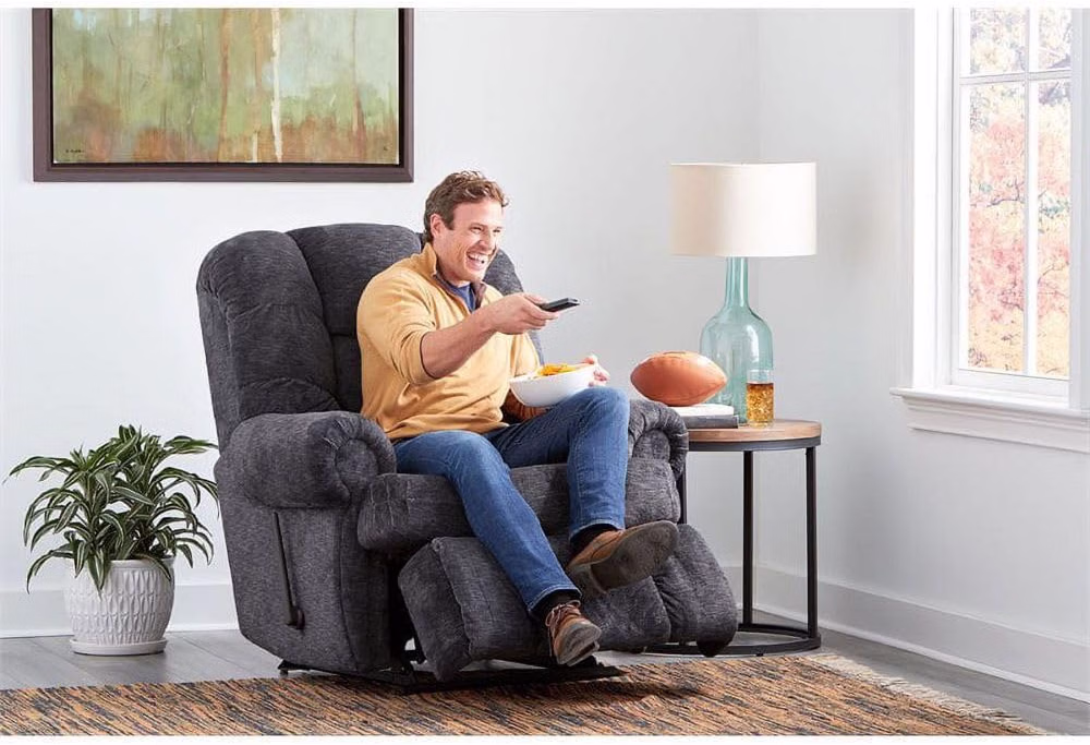 Stallion Big Man (Extra Large) King of Comfort Wallsaver Recliner